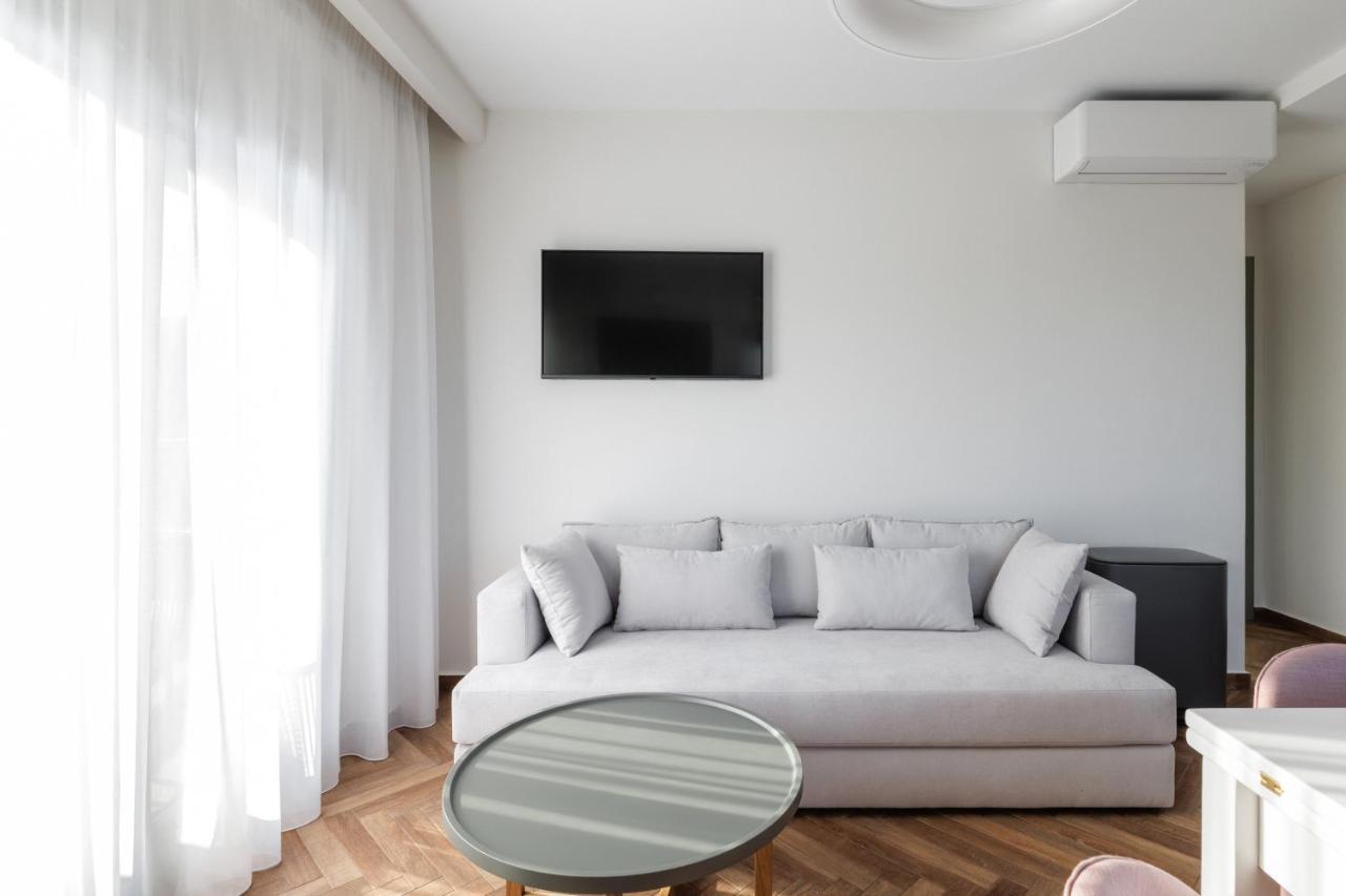 Helia All Seasons Apartments アストリス エクステリア 写真